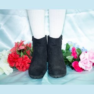 Black Merona Wedge Boots